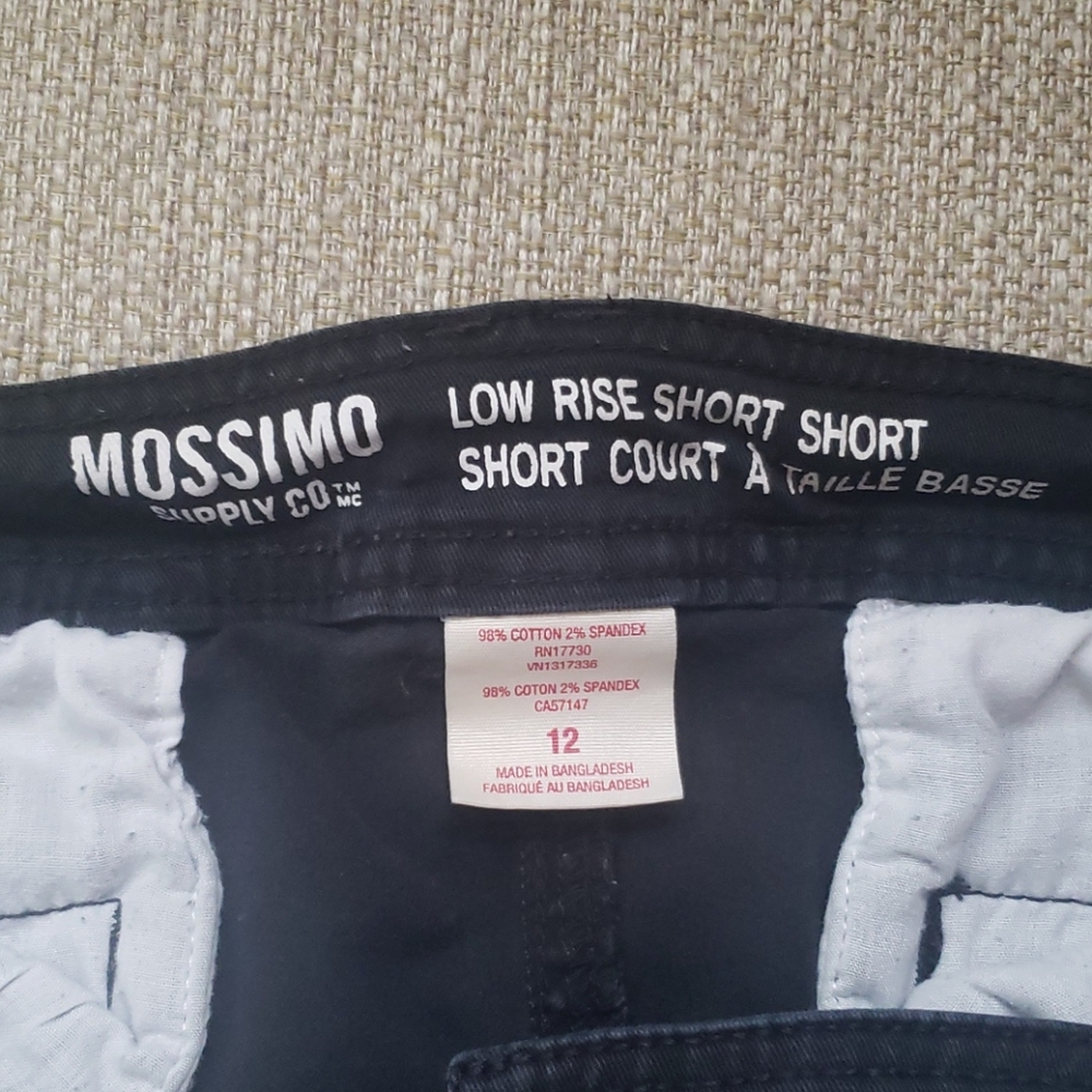 Shorts - Picture 5 of 5